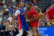 九游平台-NBA传闻：活塞队内部人士泼冷水，否认交易伦纳德的可能