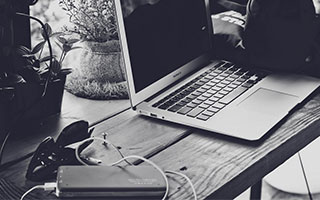 九游平台-陈雨菲王祉怡会师决赛 “雅思”合璧冲击混双冠军